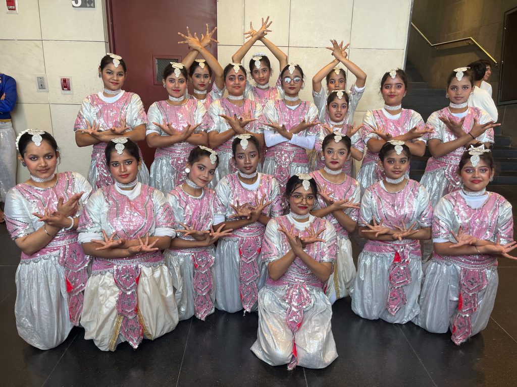 dance troupe 2
